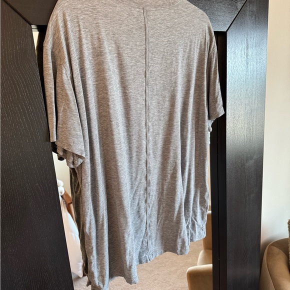 Lululemon Boyfriend Tee *dark gray* - Picture 6 of 7